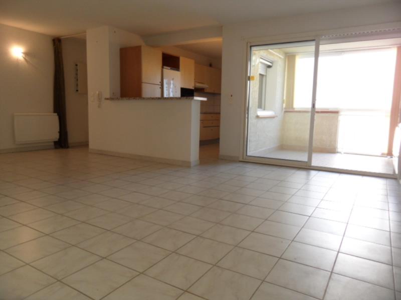 ARGELES VILLAGE - APPARTEMENT TYPE 3 PIECES AVEC LOGGIA FERMEE ET PARKING - LOCAL A VELO