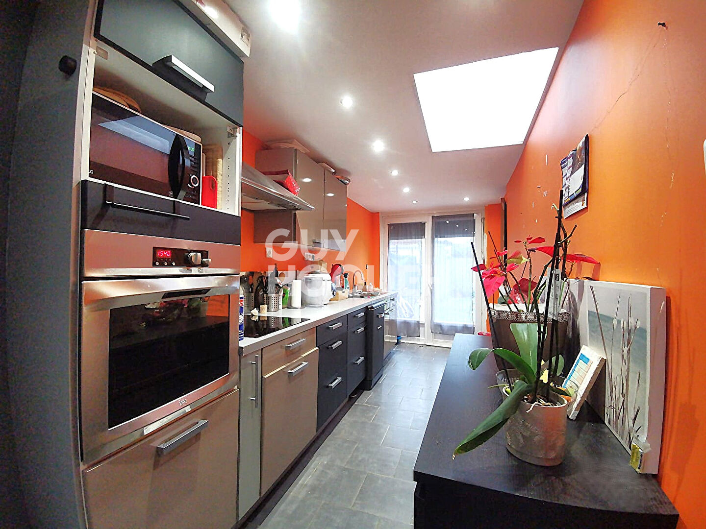 Maison 87 m2 avec jardin