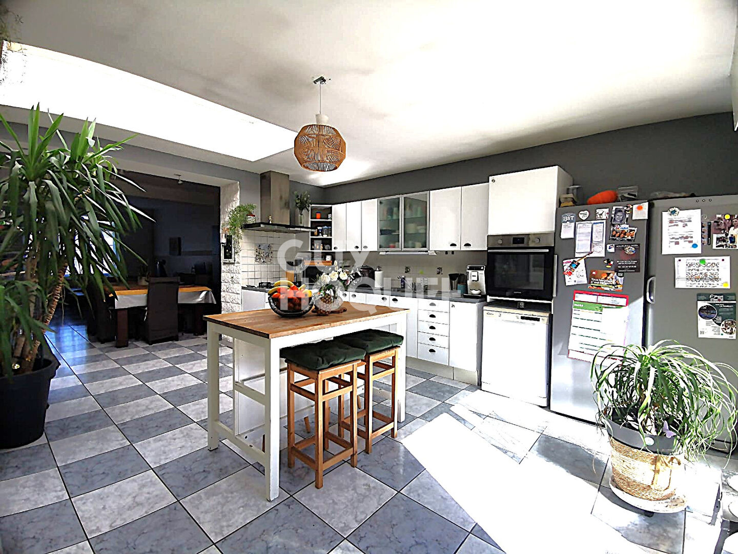 Exclusivité Guy Hoquet : Maison à vendre à Houplines, un véritable havre de paix à 243 300 