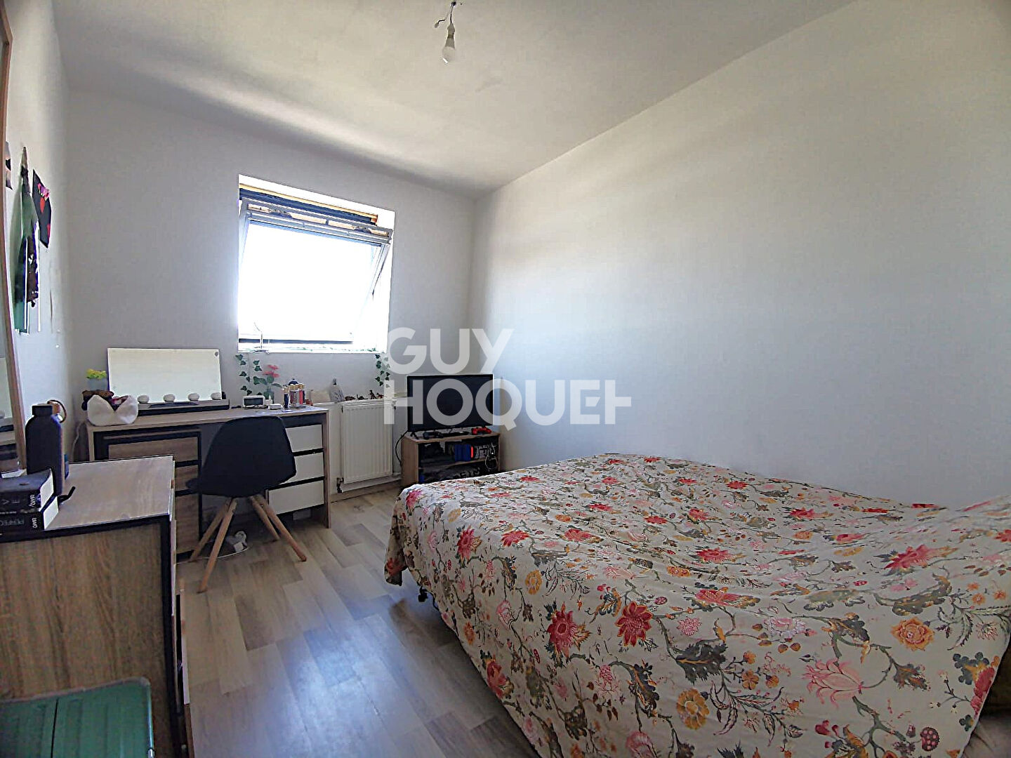 Exclusivité Guy Hoquet : Maison à vendre à Houplines, un véritable havre de paix à 243 300 