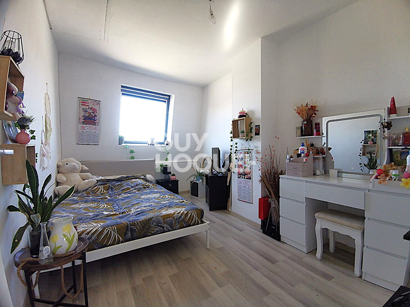 Exclusivité Guy Hoquet : Maison à vendre à Houplines, un véritable havre de paix à 243 300 