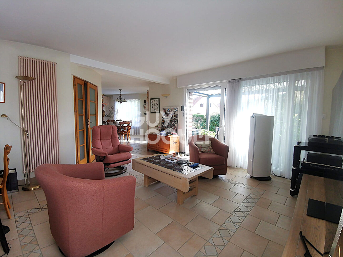 Villa individuelle : jardin & garage