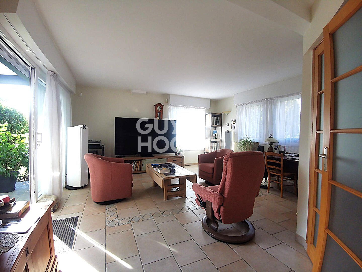 Villa individuelle : jardin & garage