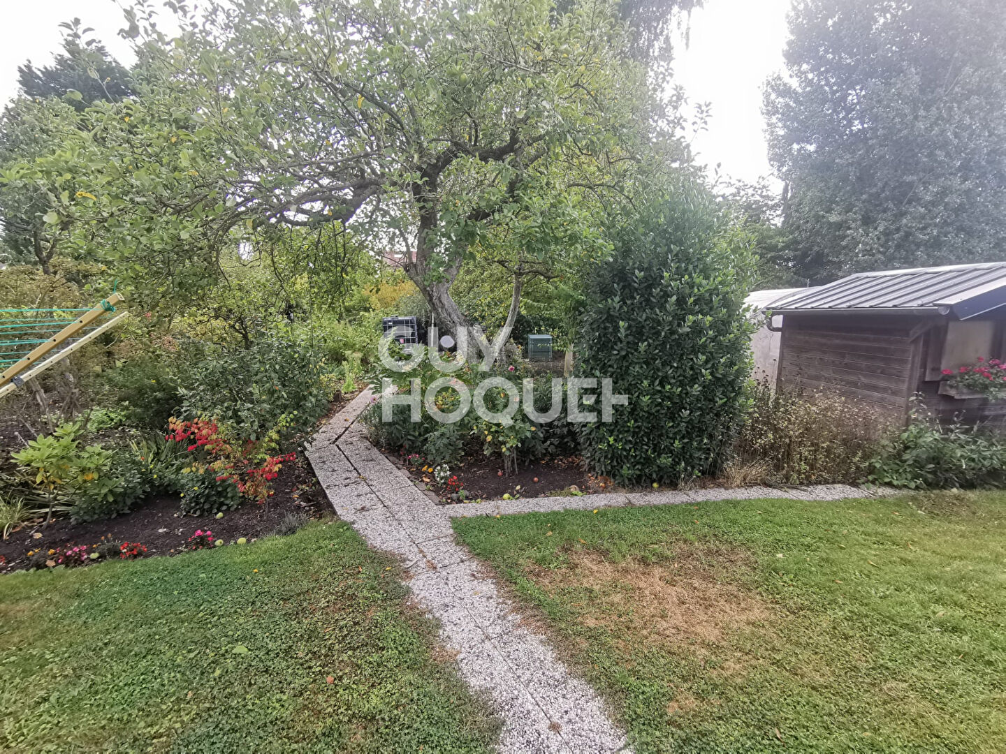 Villa individuelle : jardin & garage