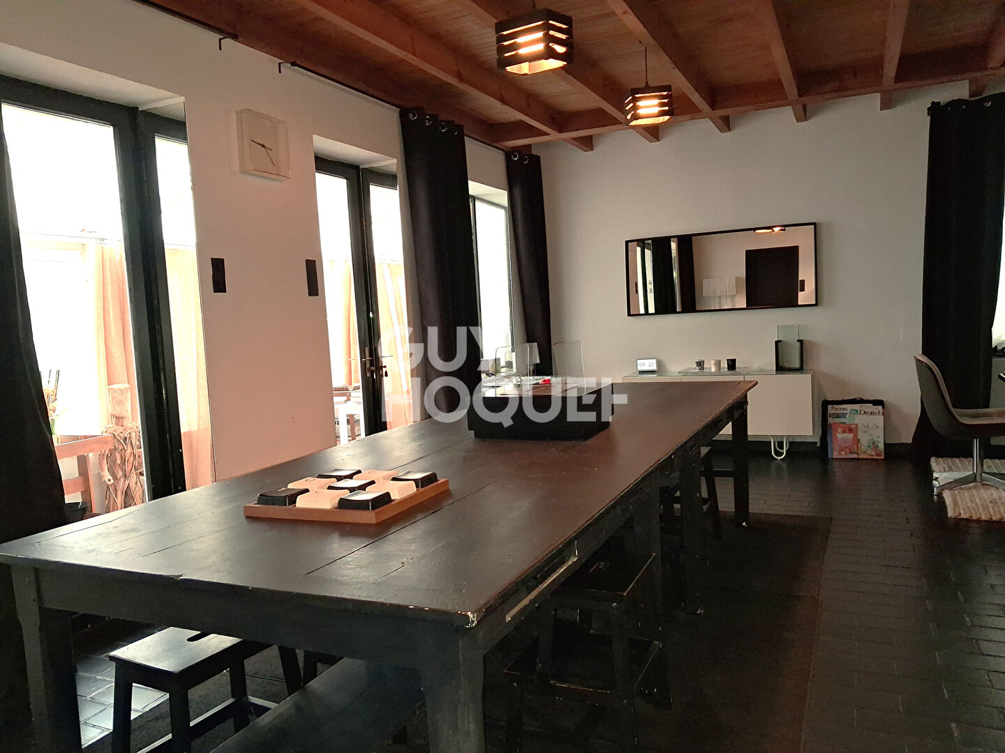 Maison de caractère : parcelle de + 12000 m²