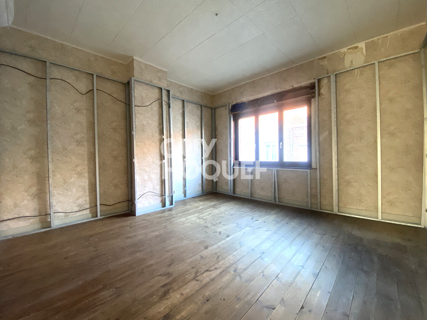 Maison à vendre à Armentières - Un potentiel exceptionnel à saisir !