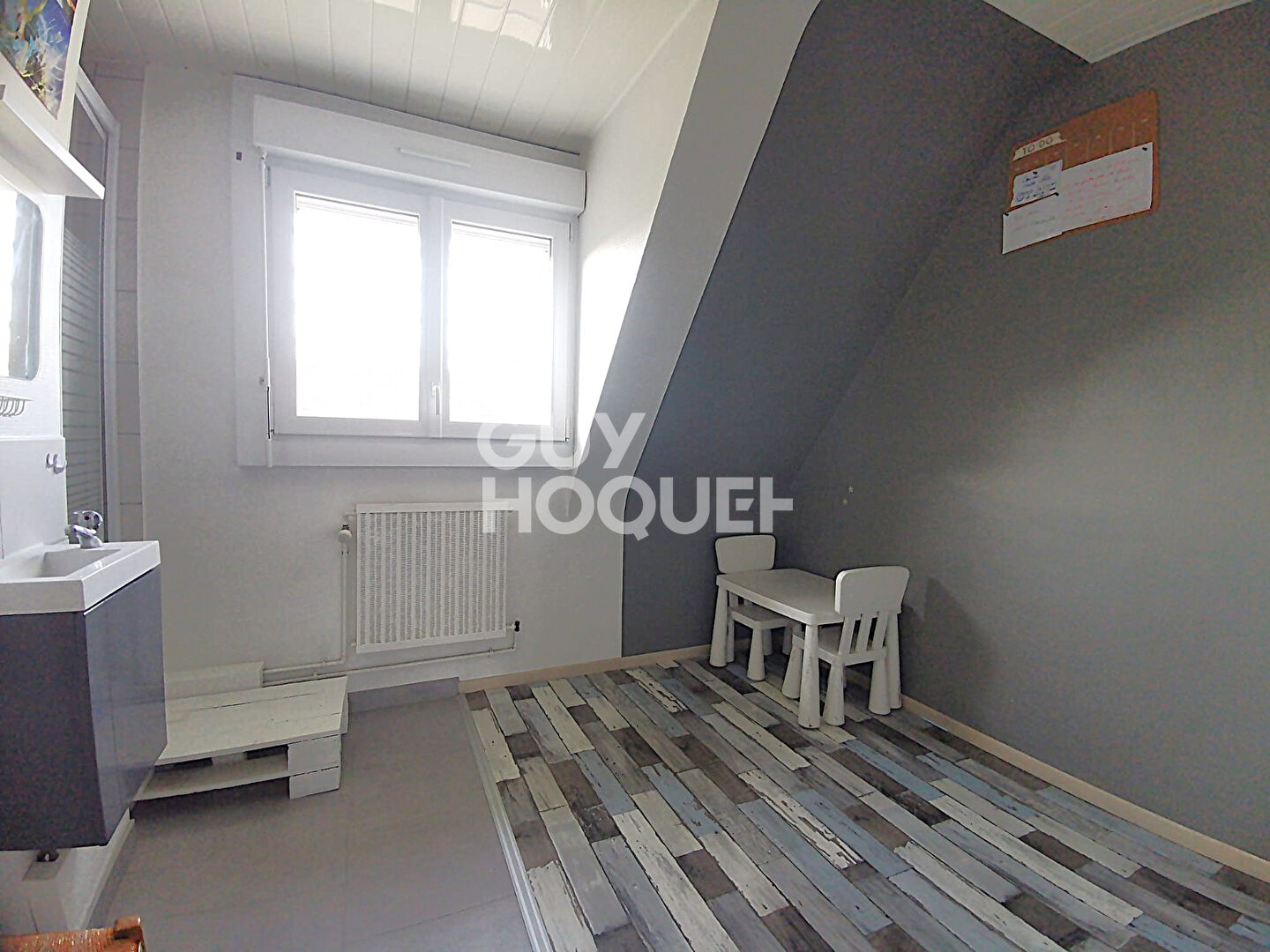 Maison familiale avec 5 chambres, garage et grand jardin