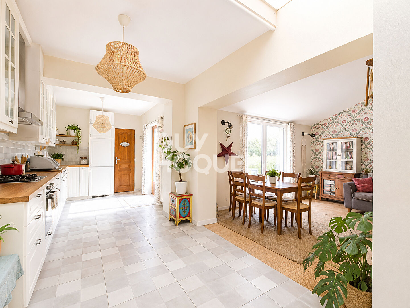 Maison de 140 m² avec jardin et garage
