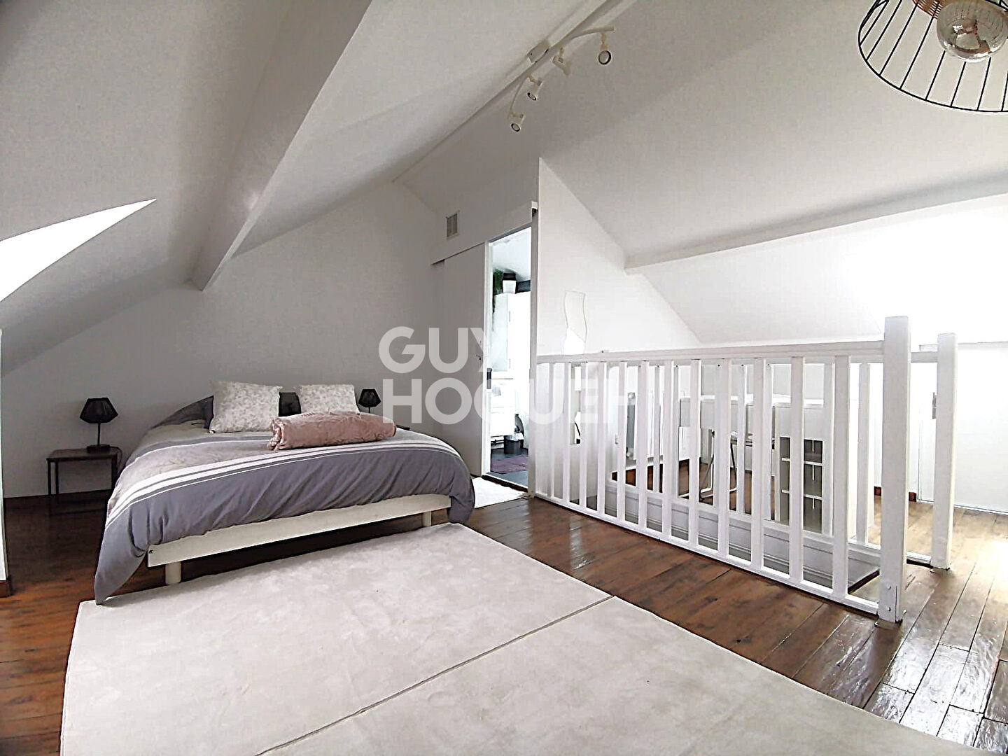 Centre République : maison avec jardin & garage