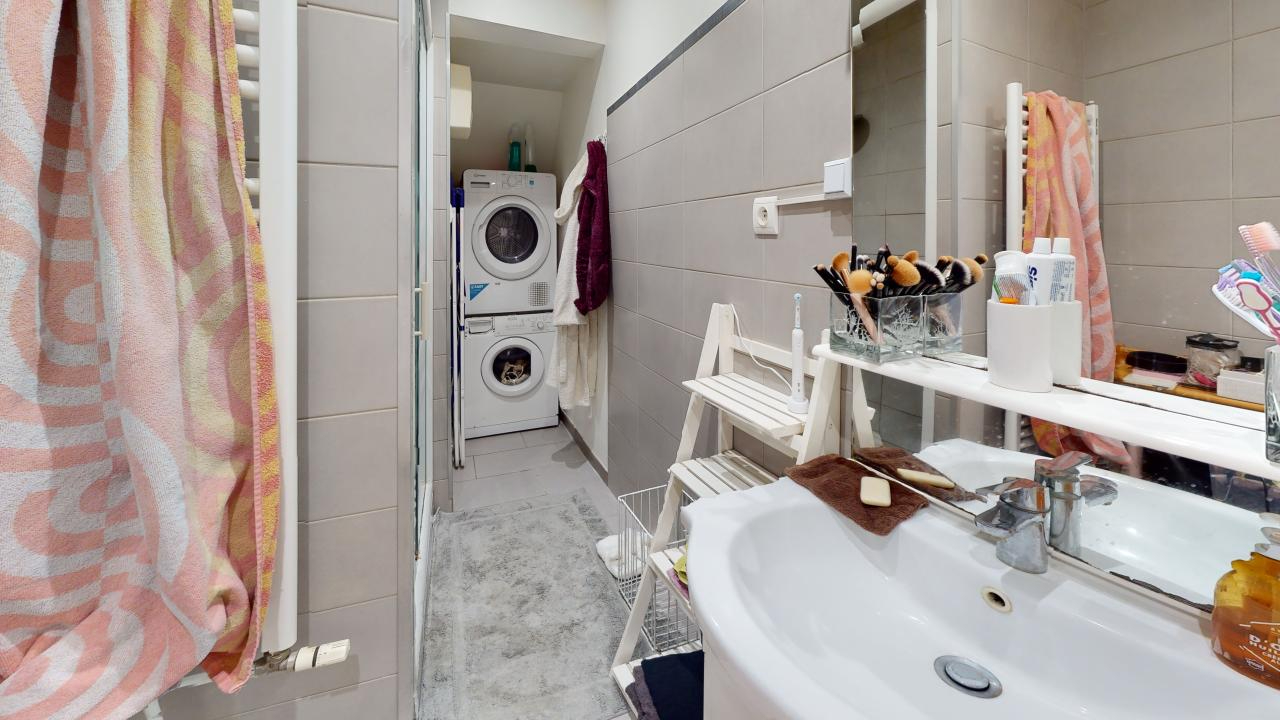 LOCATION d'une maison meublée 4 pièces (78 m²)