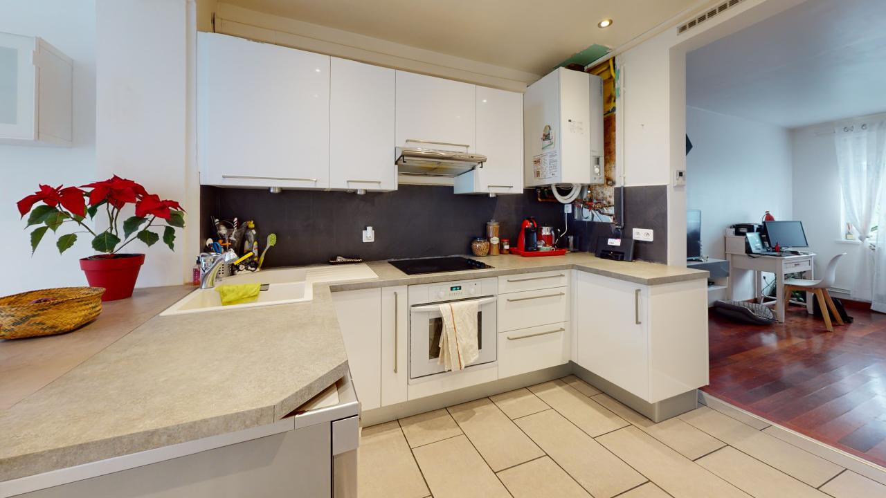 LOCATION d'une maison meublée 4 pièces (78 m²)