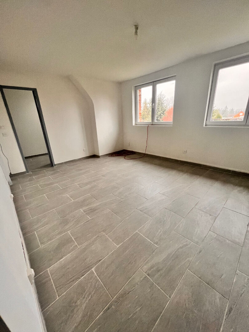 Appartement rénové 3 pièces 57.22 m2 - Bully Les Mines