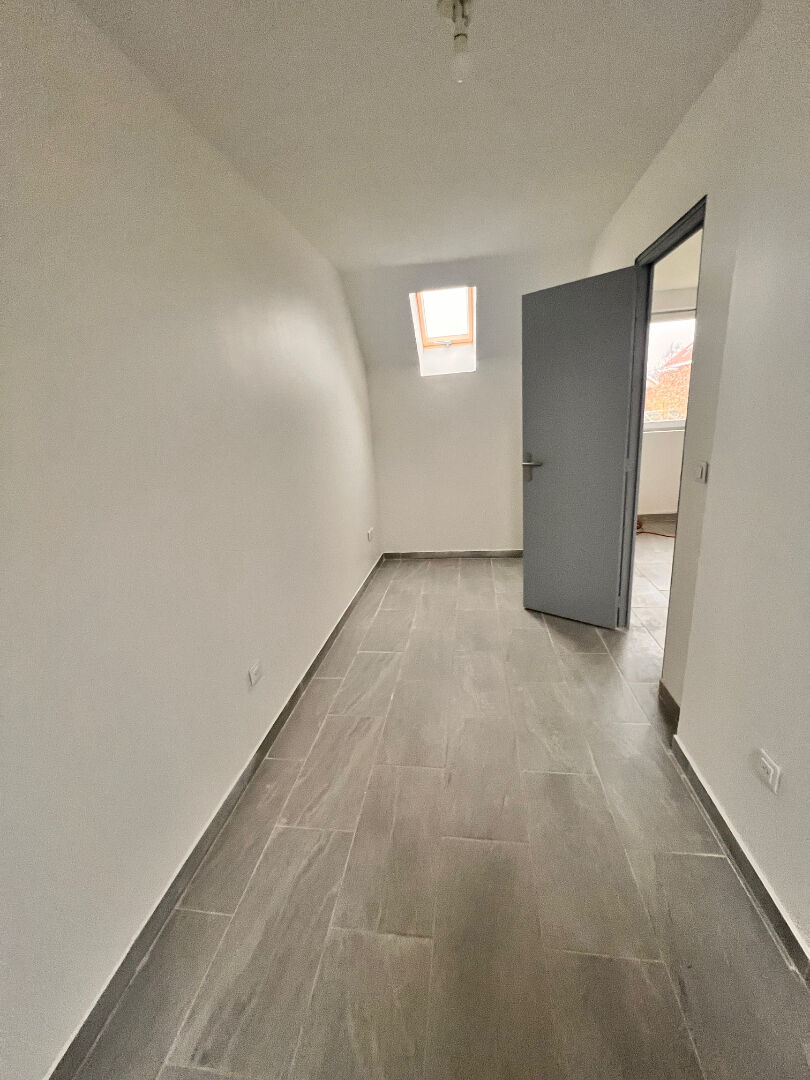 Appartement rénové 3 pièces 57.22 m2 - Bully Les Mines