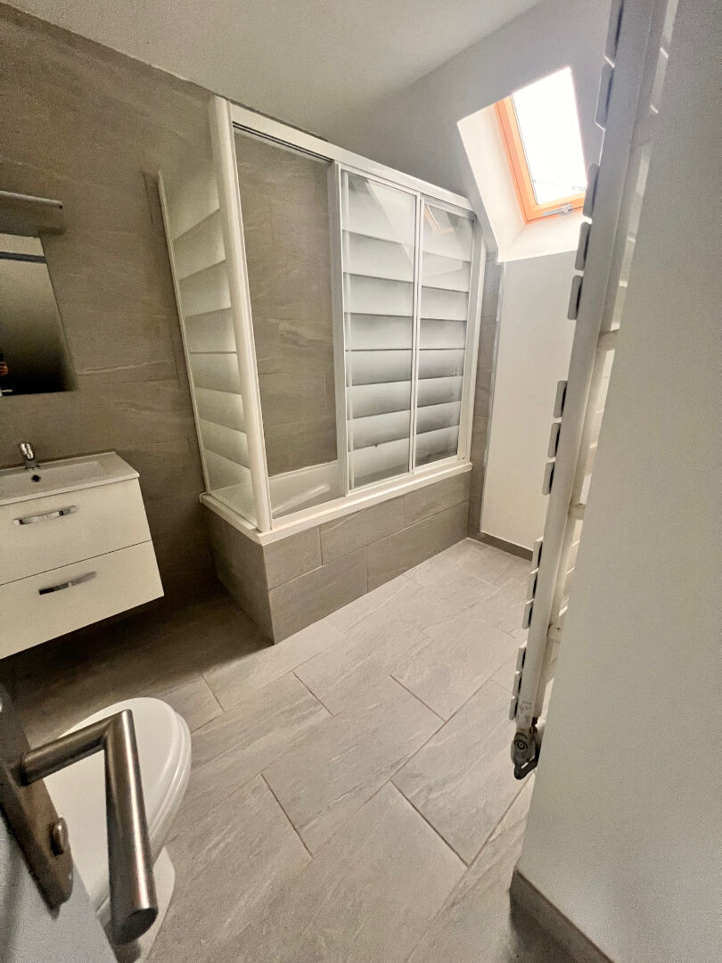 Appartement rénové 3 pièces 57.22 m2 - Bully Les Mines
