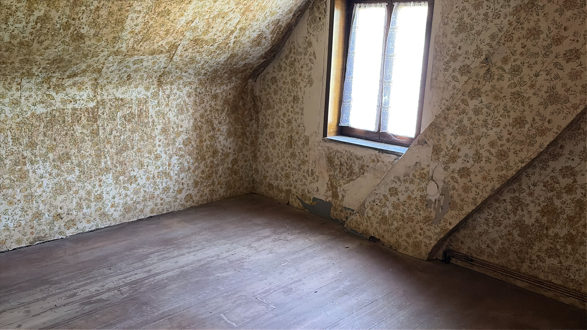 Maison individuelle 3 chambres avec jardin, garage et fort potentiel ? Aix-en-Pévèle