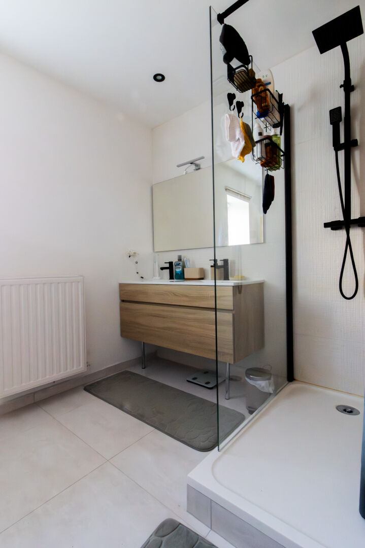 Appartement Perenchies 2 pièce(s) 77 m2