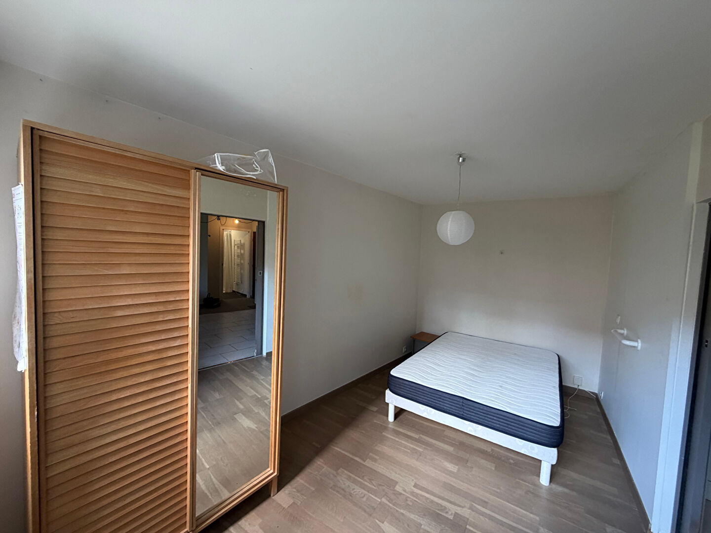 Lille Montebello ? Appartement T2 de 52 m² avec parking et cave au RDC