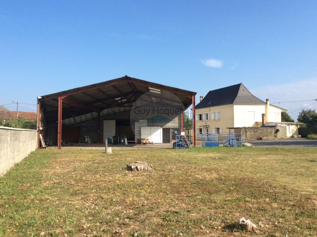 Local commercial et maison à Pardies