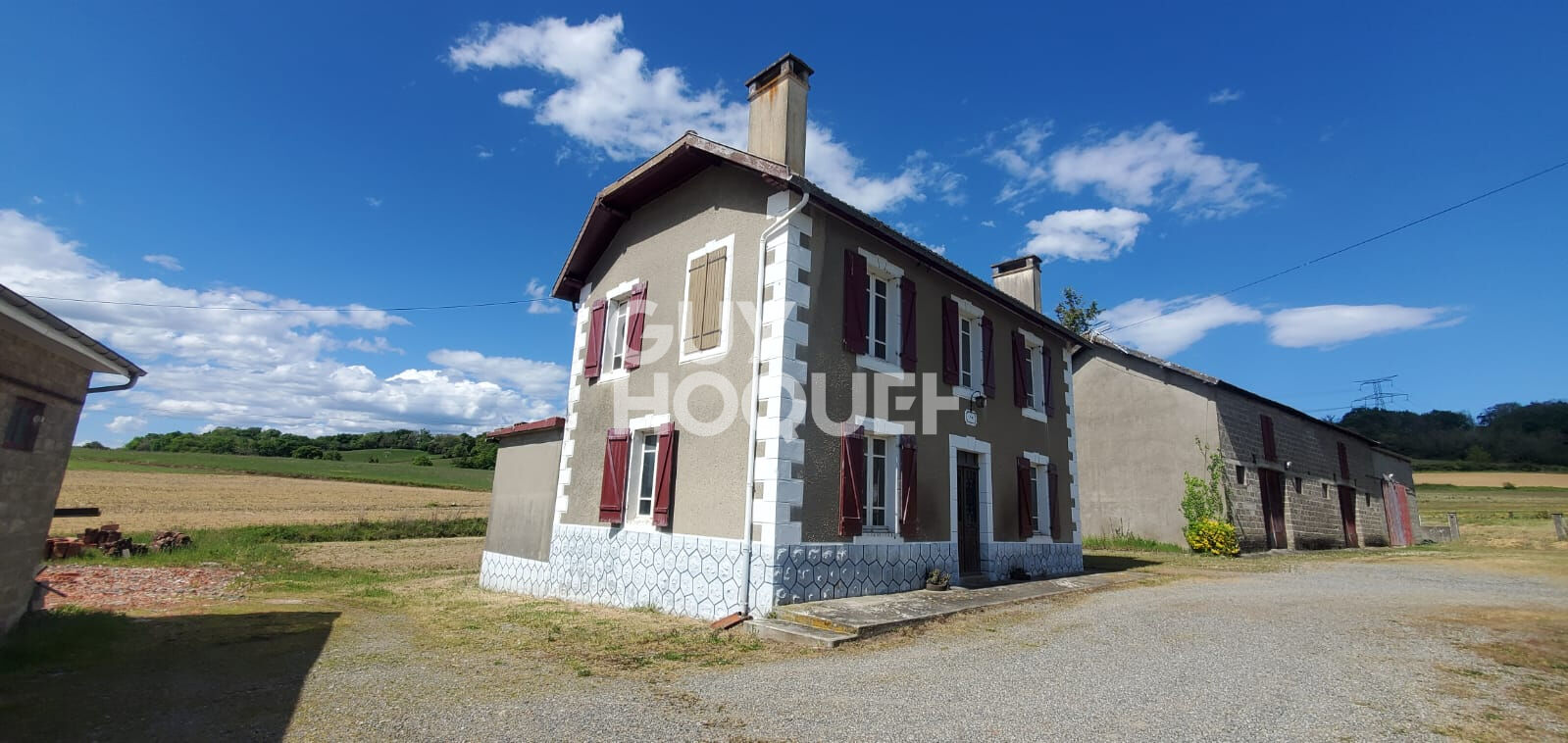 Maison à vendre à Serres Sainte Marie - Un potentiel à exploiter !