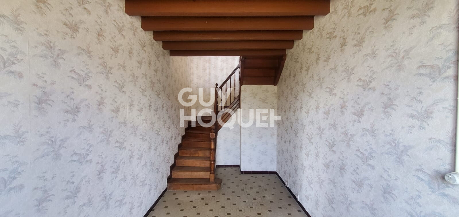 Maison à vendre à Serres Sainte Marie - Un potentiel à exploiter !