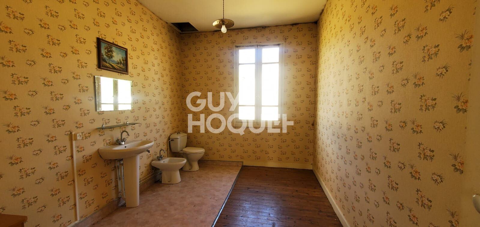 Maison à vendre à Serres Sainte Marie - Un potentiel à exploiter !