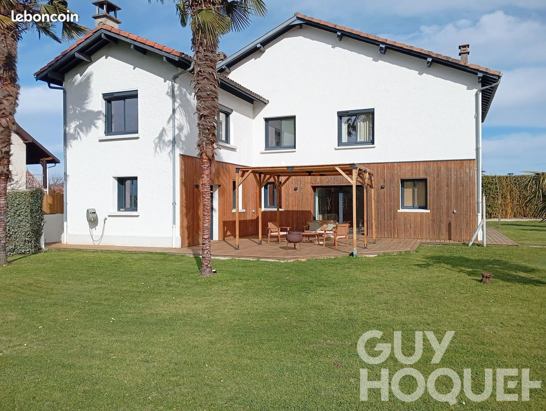 MAGNIFIQUE MAISON DE FAMILLE