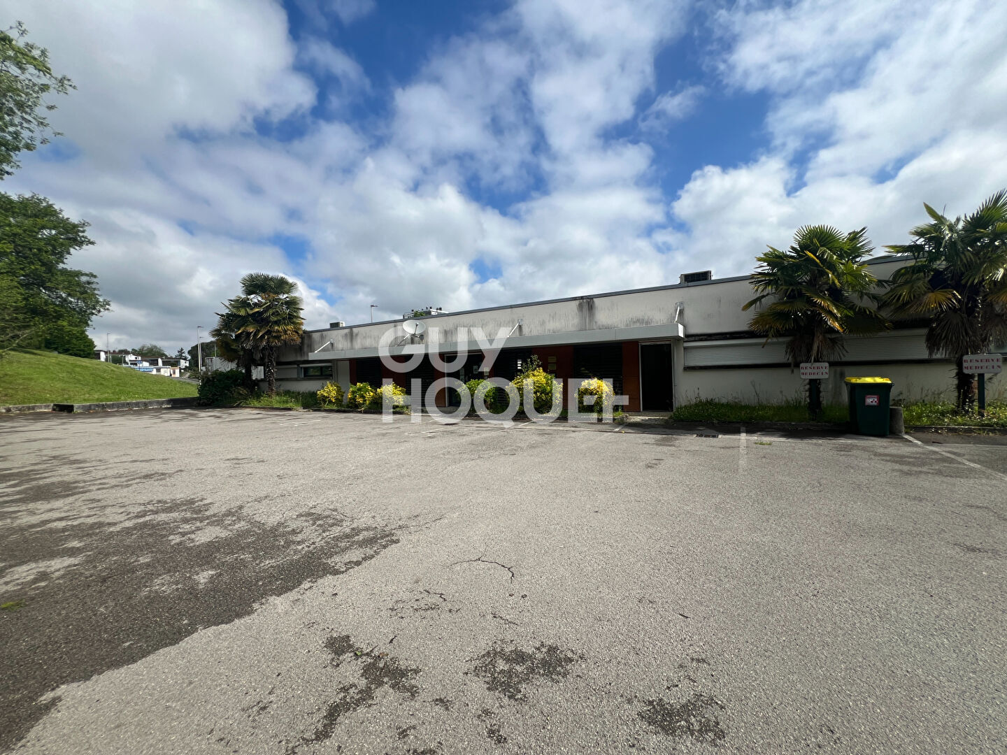 Batiment à vendre à Mourenx - Référence 1463