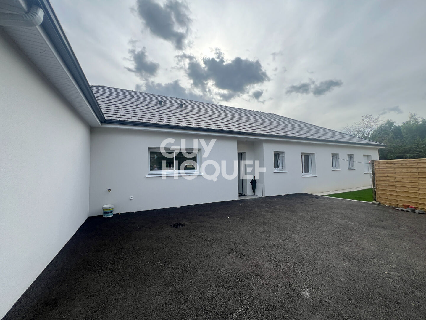 Maison à louer à Lons - 5 pièces, 206 m²