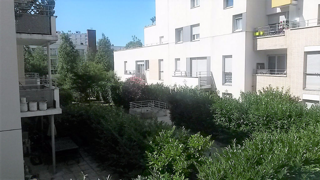 Quartier Chandon Appartement 3 pièces meublé avec parking en sous sol
