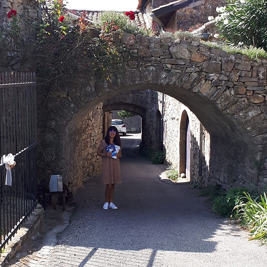 BIENVENUE  A L'AGENCE GUY HOQUET  L'IMMOBILIER D'AUBENAS  !