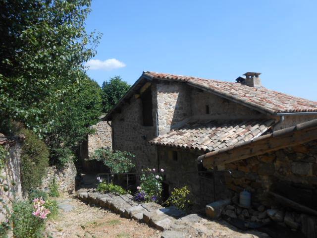 10' mn de VALS LES BAINS