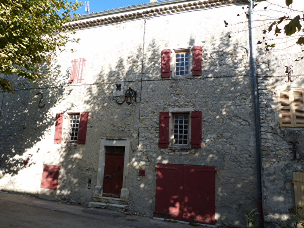 Secteur ALBA LA ROMAINE - Dans un village typique