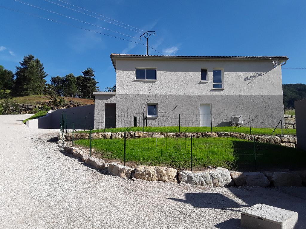 Maison 5 pièces à 15 min d'Aubenas