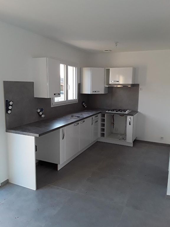 Maison individuelle de 100 m² avec 3 chambres et jardin