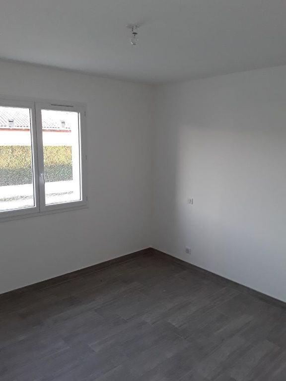 Maison individuelle de 100 m² avec 3 chambres et jardin