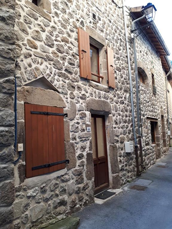 Maison  de village 4 pièce(s) en triplex