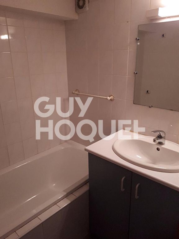 Appartement  3 pièce(s) 55 m2 Montpezat sous Bauzon