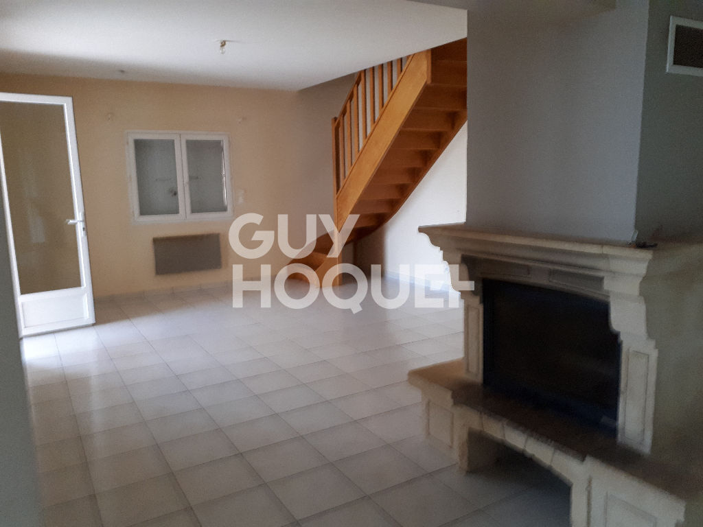 Maison Aubenas 4 pièce(s) 92 m2
