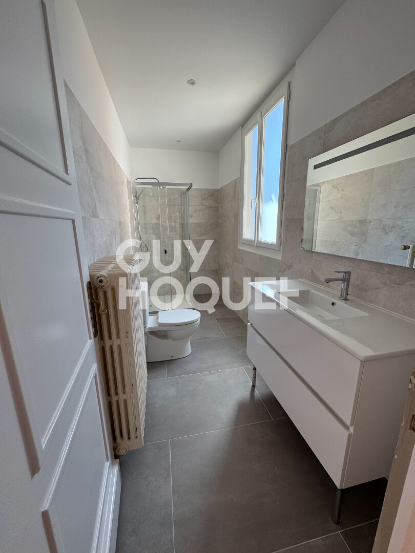 Appartement de charme en centre-ville avec grande terrasse