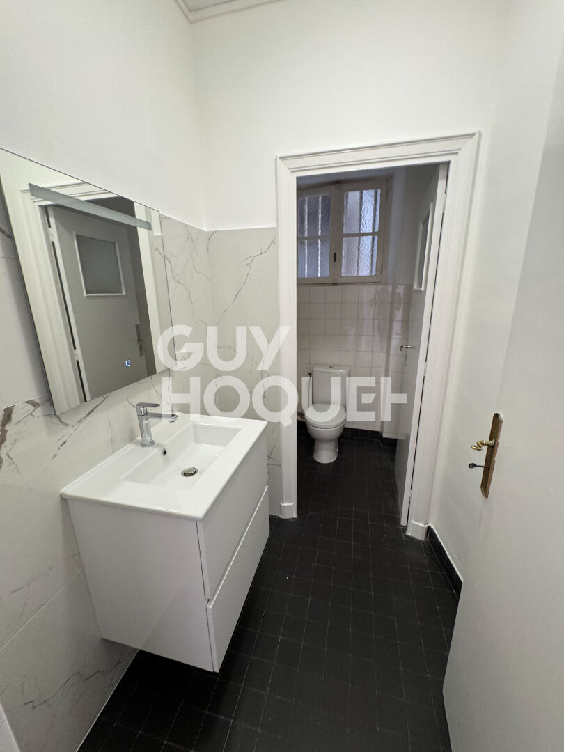 Appartement de charme en centre-ville avec grande terrasse