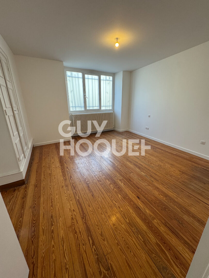 Appartement de charme en centre-ville avec grande terrasse