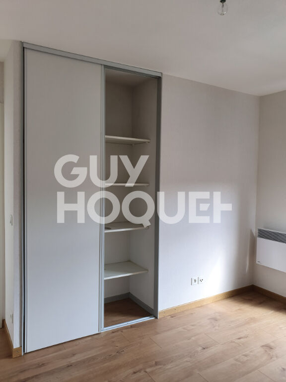 Appartement  3 pièce(s)  AUBENAS