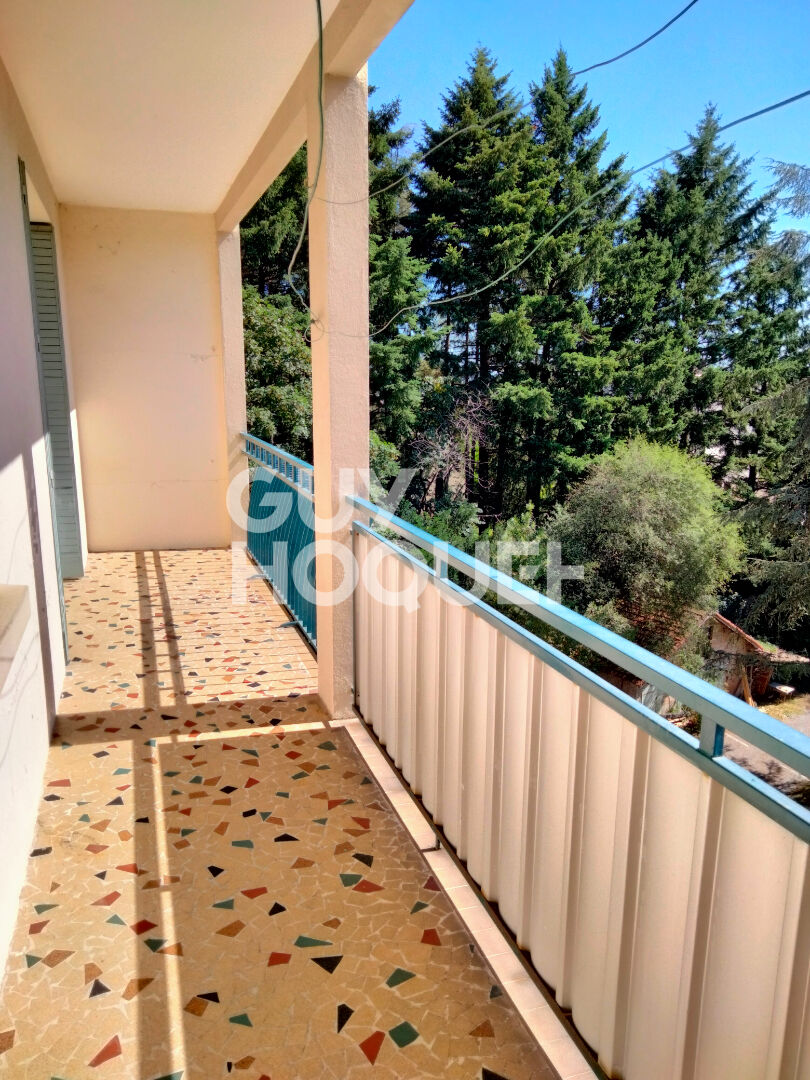 Appartement Aubenas 3 pièce(s) 66 m2