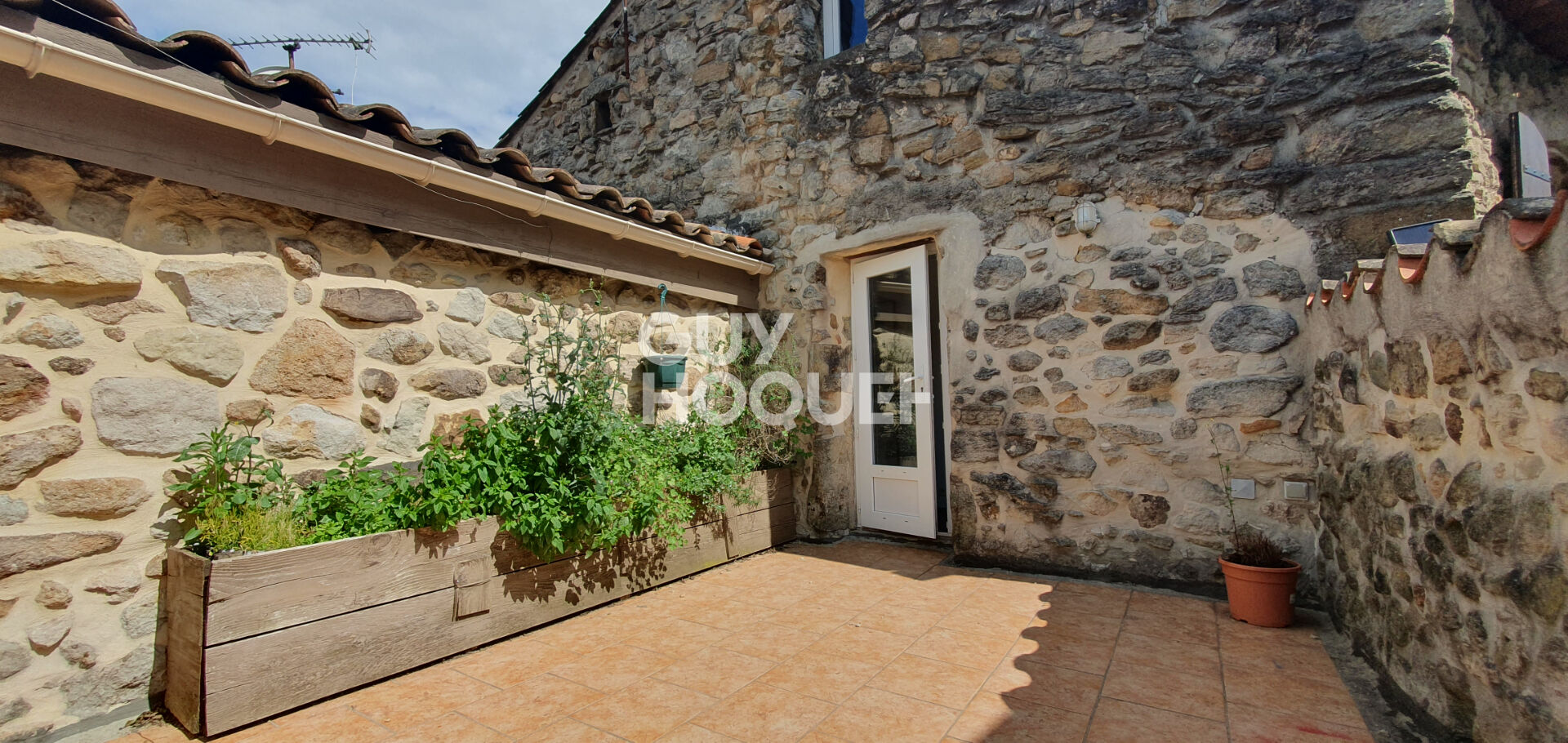 Maison de hameau proche Mercuer