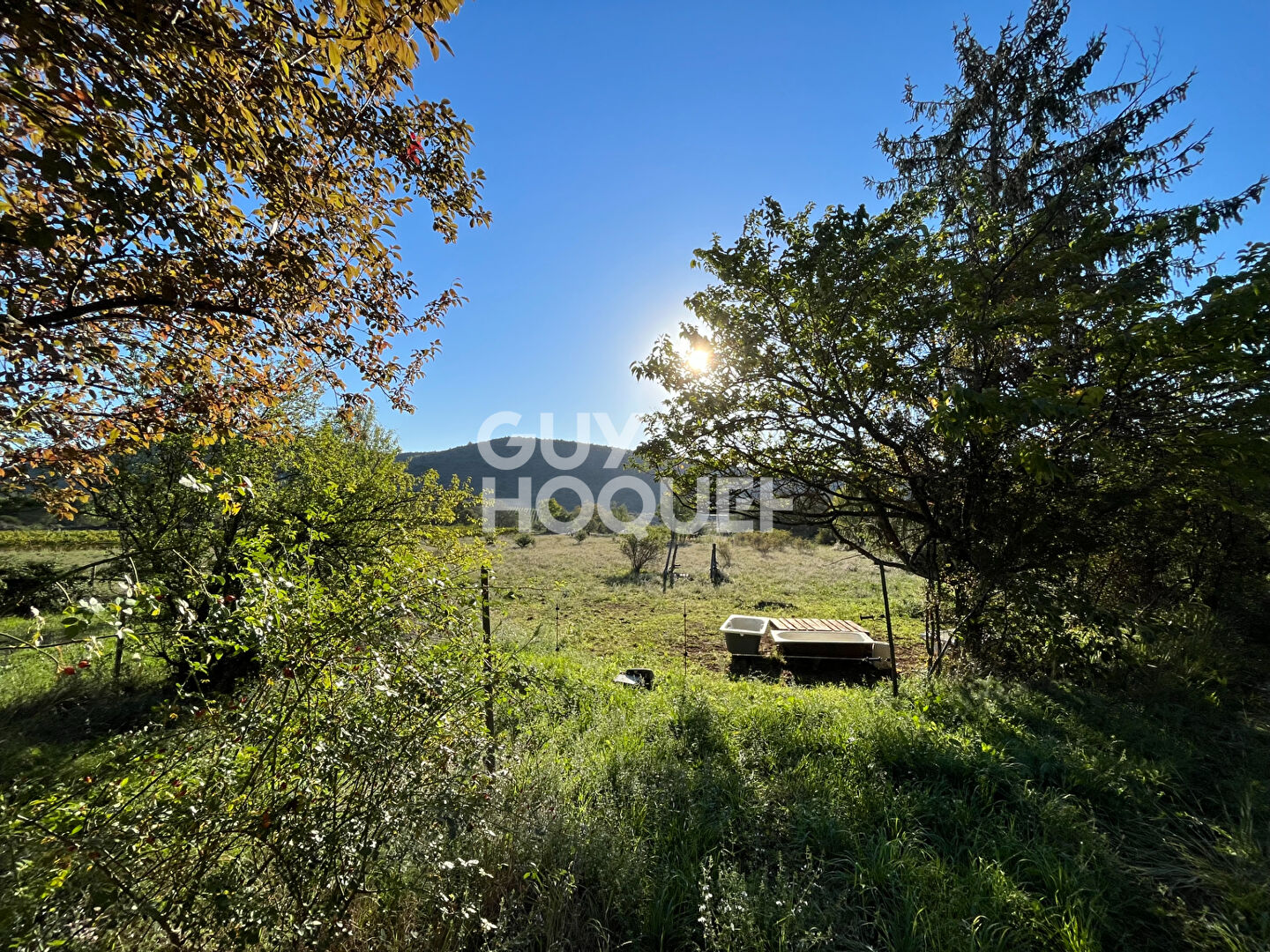 TERRAIN  CONSTRUCTIBLE- VINEZAC - 1760 m2