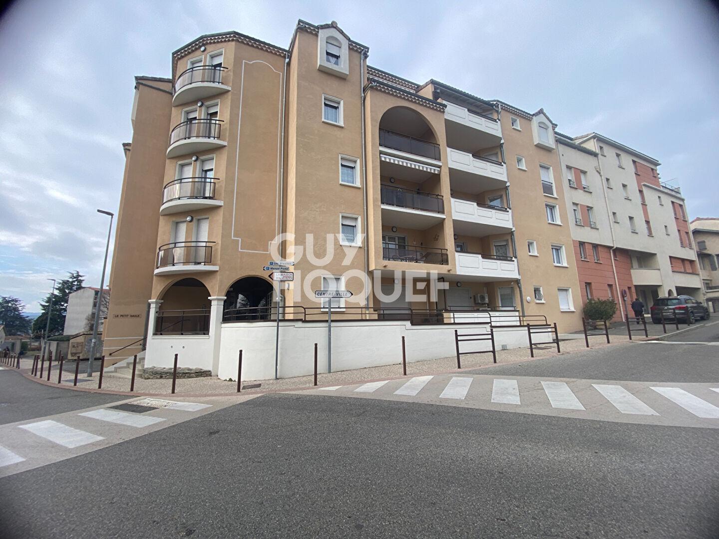 Appartement Aubenas 2 pièce(s)