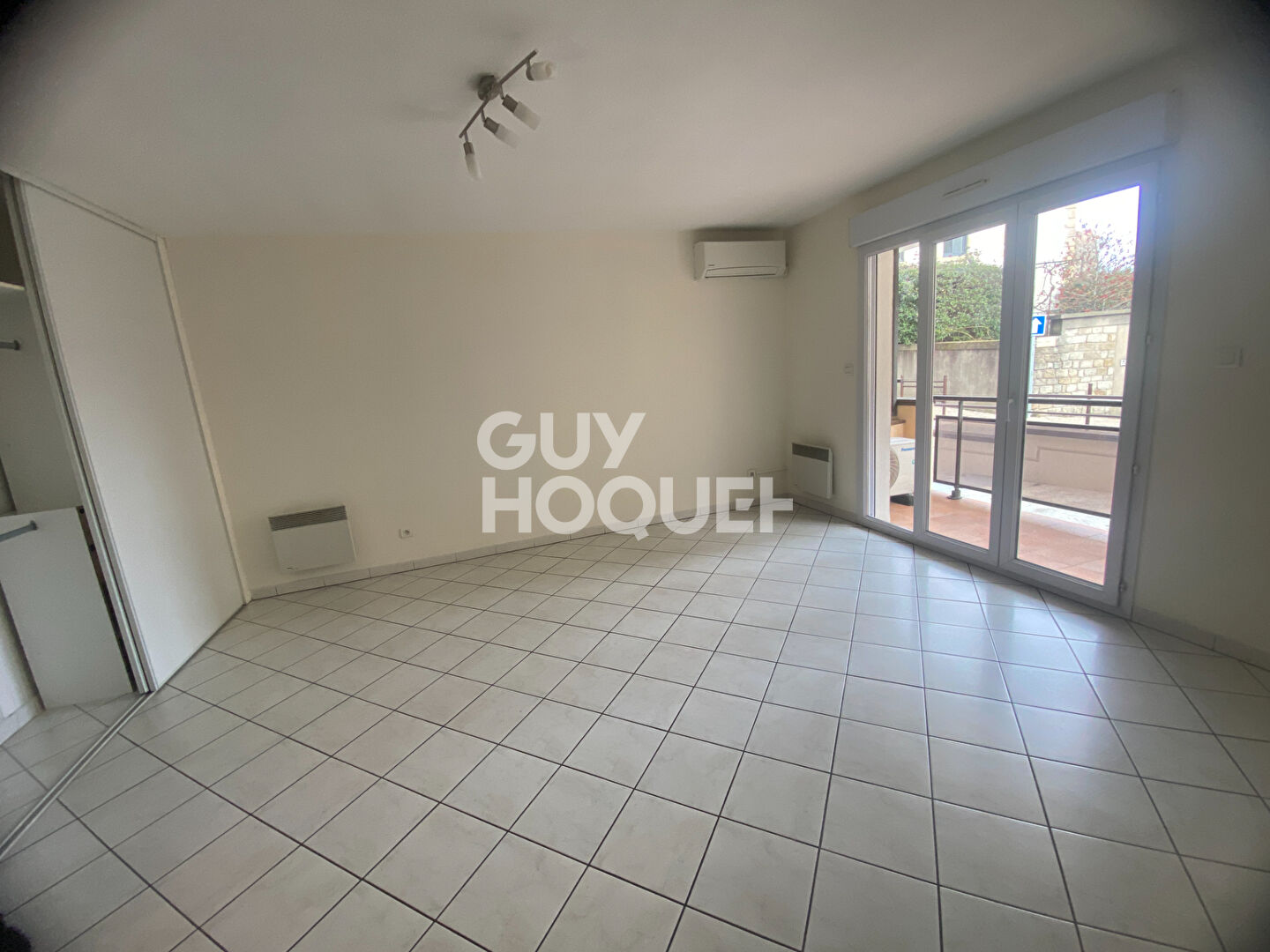 Appartement Aubenas 2 pièce(s)