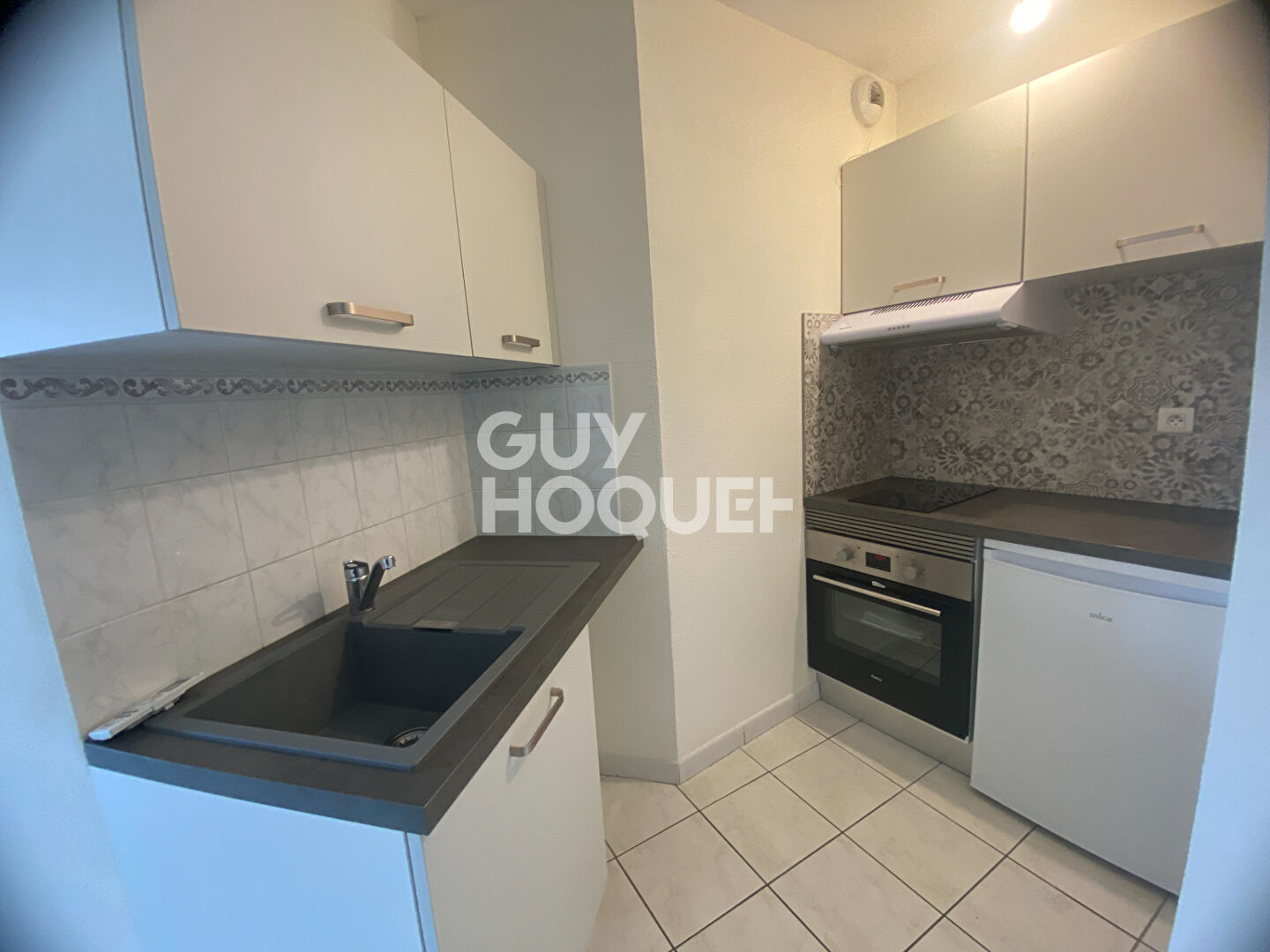 Appartement Aubenas 2 pièce(s)