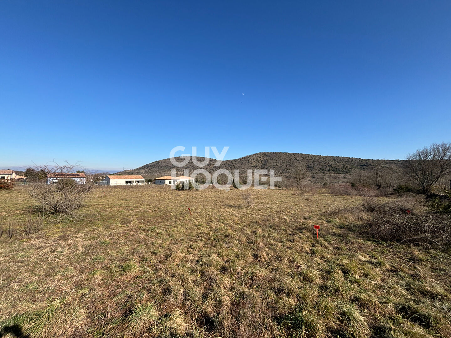 Magnifique terrain de 1800 m² sur Vinezac