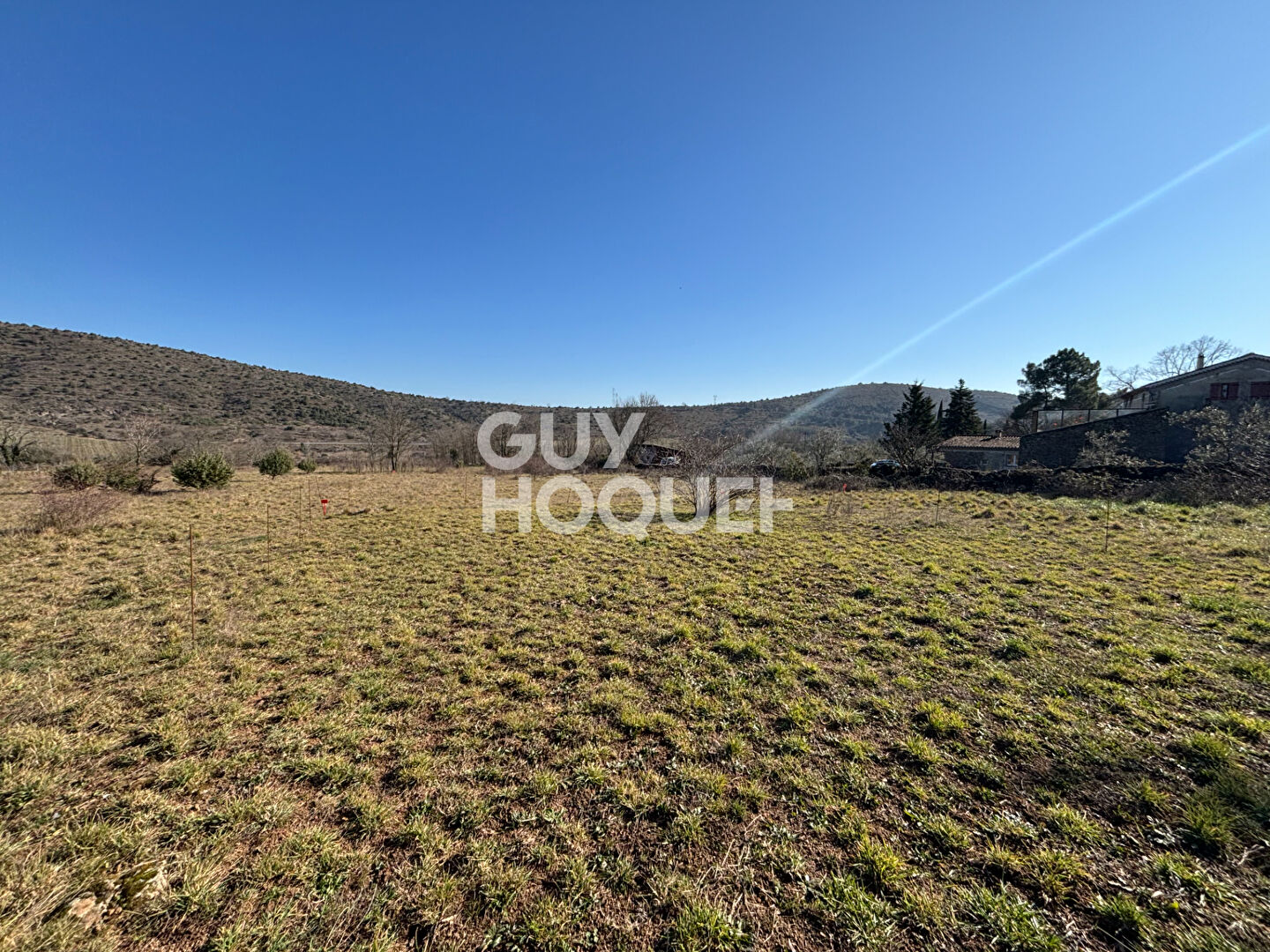 Magnifique terrain de 1800 m² sur Vinezac